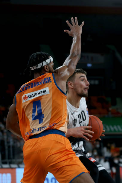 保持镇定与 保持镇定与