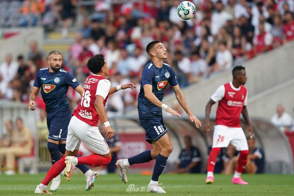 皇马拥有足 皇马拥有足