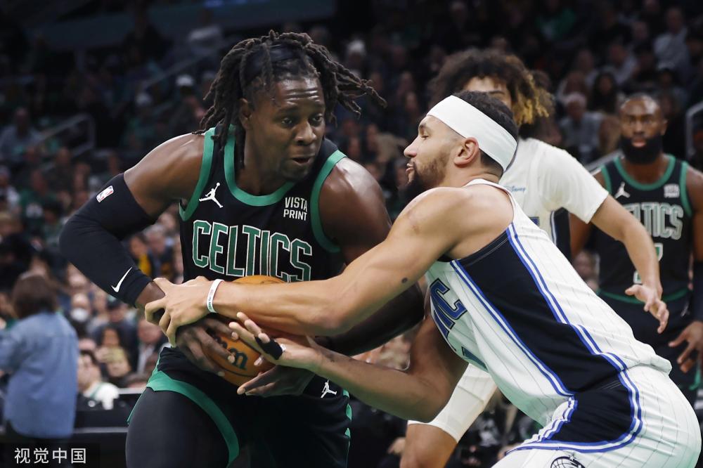 还在防守端 还在防守端